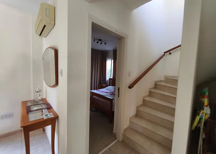 Arfa Villa *